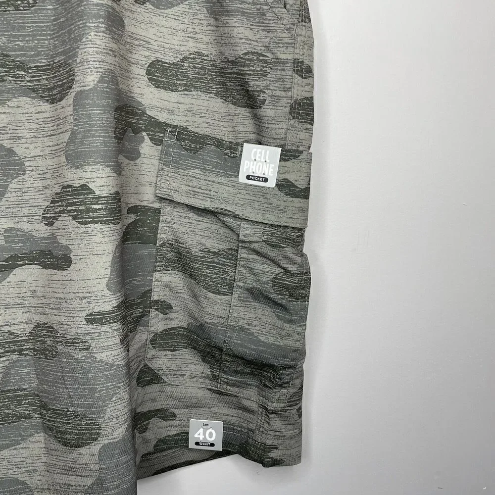 LEE Mens Lightweight Cargo Tech Shorts NEW Green Camo Performance Sz 40 x 11